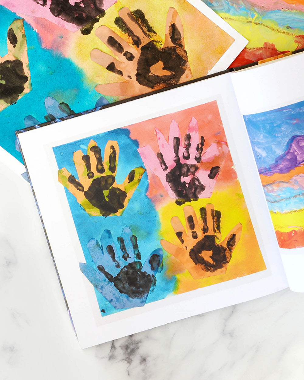 KIDS' ART BOOKS